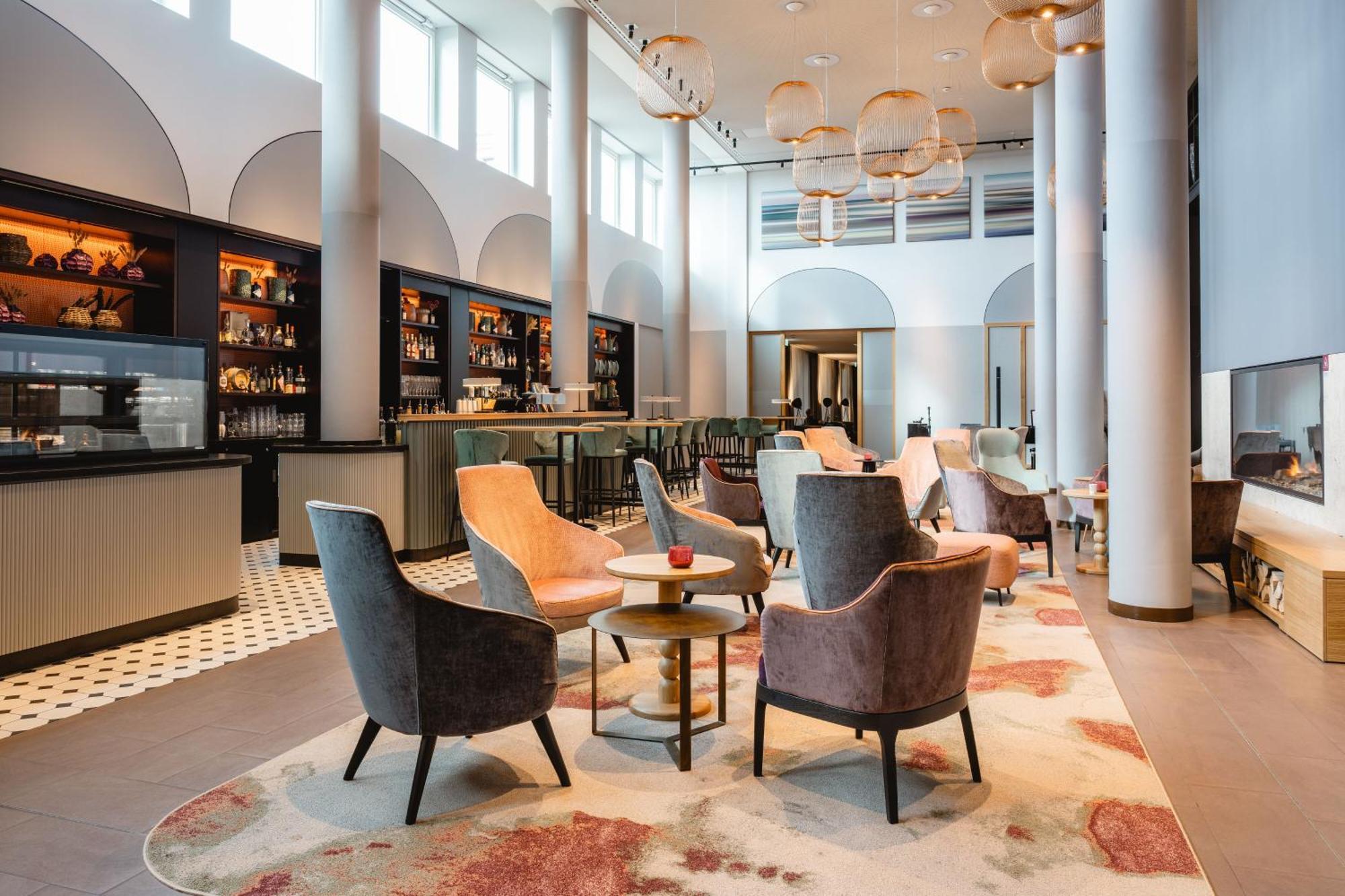 Отель A-Rosa Sylt Лист Экстерьер фото The lounge at the airport