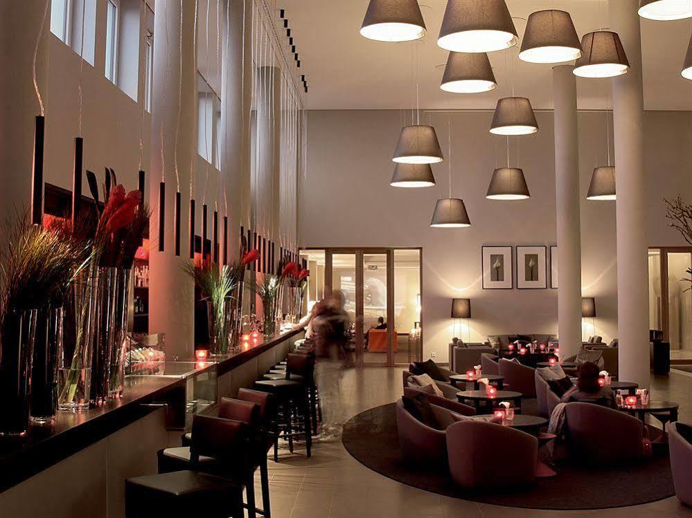 Отель A-Rosa Sylt Лист Экстерьер фото The bar at the Hotel de Crillon